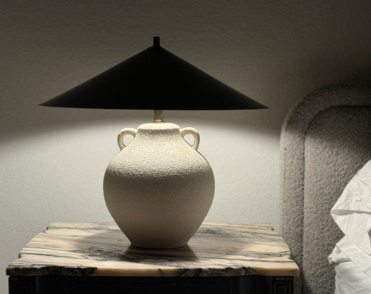 Vntg Rustic Table Lamp, Beige Ivory Stone Ceramic Lamp